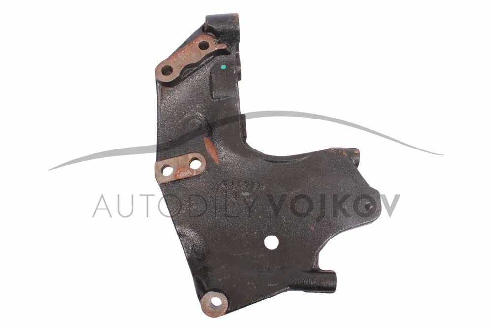 Držák příslušenství motoru v:57227